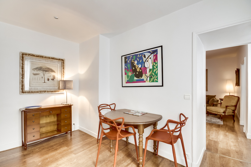 Rue JeanJacques Rousseau Apartment, Paris, Citybase Apartments