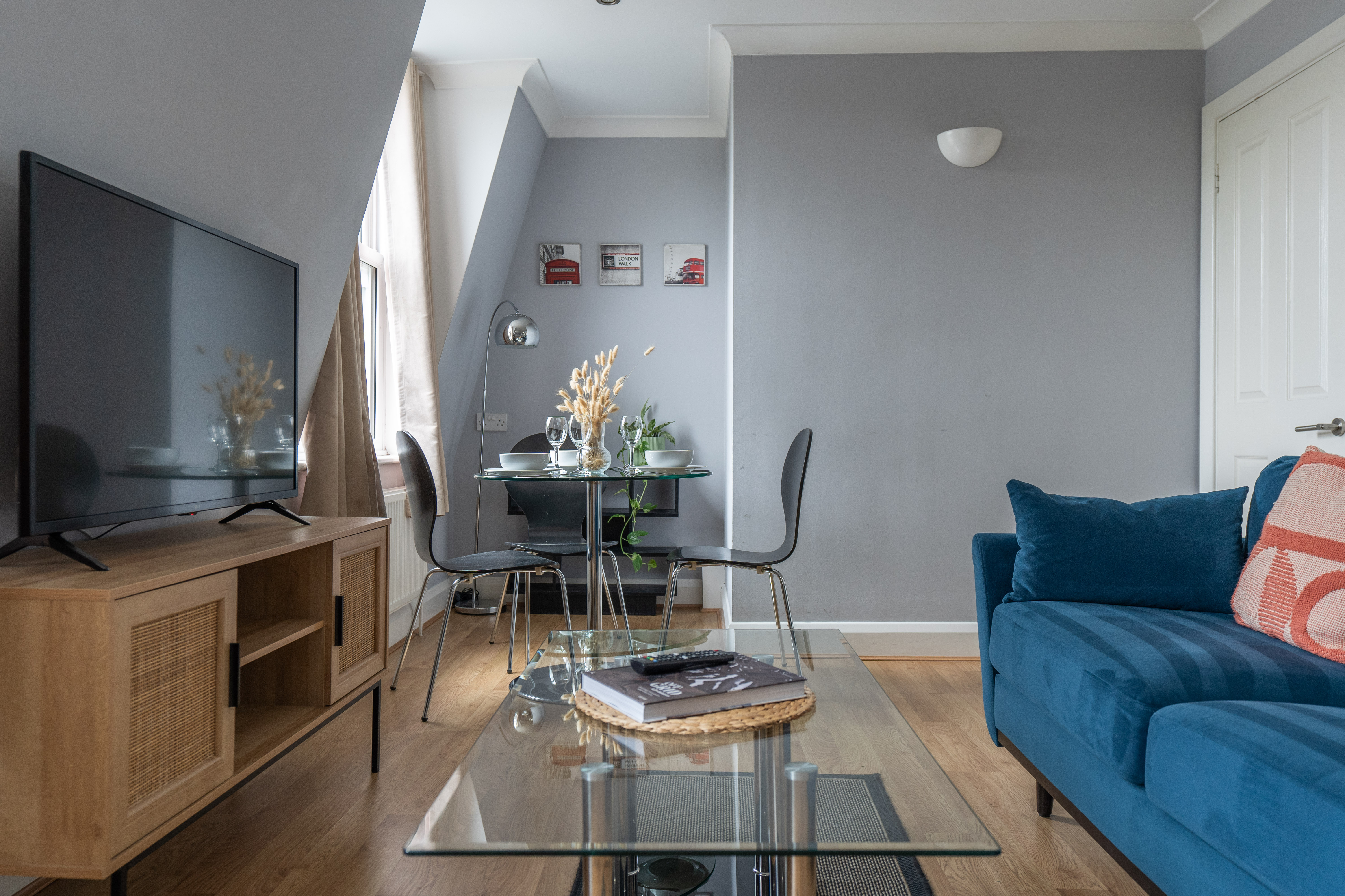 Blue sofa at Lamington Apartments, Hammersmith, London - Citybase Apartments