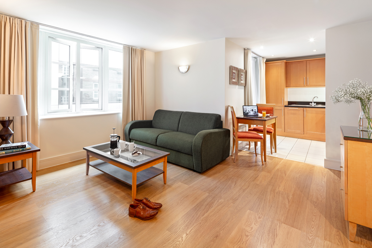 Queen Street Apartments, Mansion House, London - Citybase Apartments